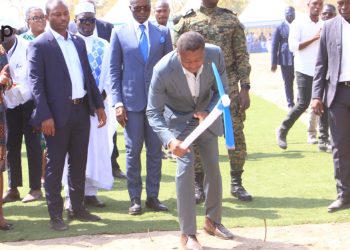 Tchaoudjo/Projet de voie de contournement de Sokodé :  Faure Gnassingbé donne le premier coup de pioche