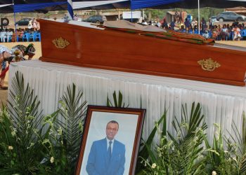 Agou/nécrologie : le ministre Komla Agbeka, conduit à sa dernière demeure