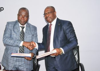 Zio :  le préfet sortant Etse Kodjo Kadevi cède le fauteuil  à Gadewa Mawena