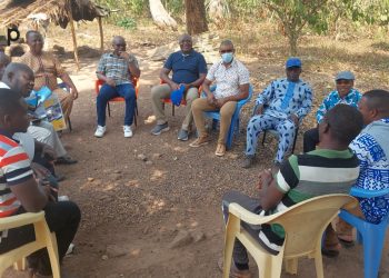 UNIR Kloto présente les vœux de nouvel an de leur président aux chefs de villages de la préfecture