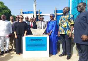 Pose de la premiere pierre du service de nephrologie et dhemodialyse au CHU de Kara