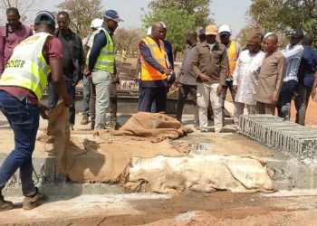 Binah/ désenclavement des zones rurales :  le ministre Tchede Issa s’assure de l’avancement des travaux du tronçon CEB kpenzinde-kpindi-N’djei-Sirka
