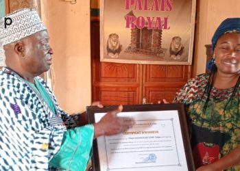 Oti/lutte contre les abus et les mariages précoces :  le chef canton de mango El Hadj Nambiema Tabi Zakar  honoré