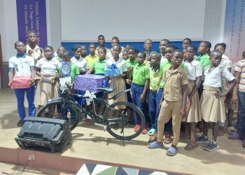 Yoto/concours d’épellation des mots en français :  Mlle Djida Winner remporte la septième édition