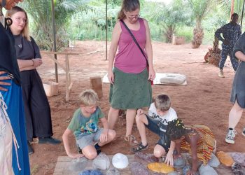 Yoto/revisiter l’histoire entre le Togo et l’Allemagne :   un atelier artistique a réuni des chercheurs et artistes des deux pays à Ahépé