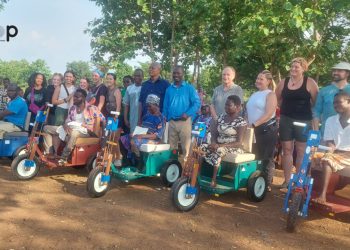 Agou : l’ONG LWDF offre des vélo-tricycles aux personnes en situation de handicap