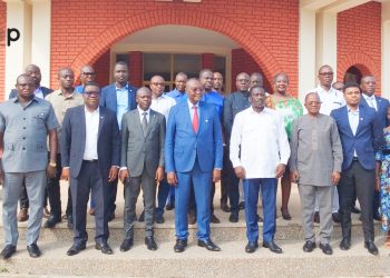 Ogou :  les membres de la CCI-Togo présentés au gouverneur des plateaux