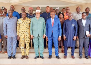 Tone :  les élus de la CCI-Togo présentes au gouverneur de la région des savanes