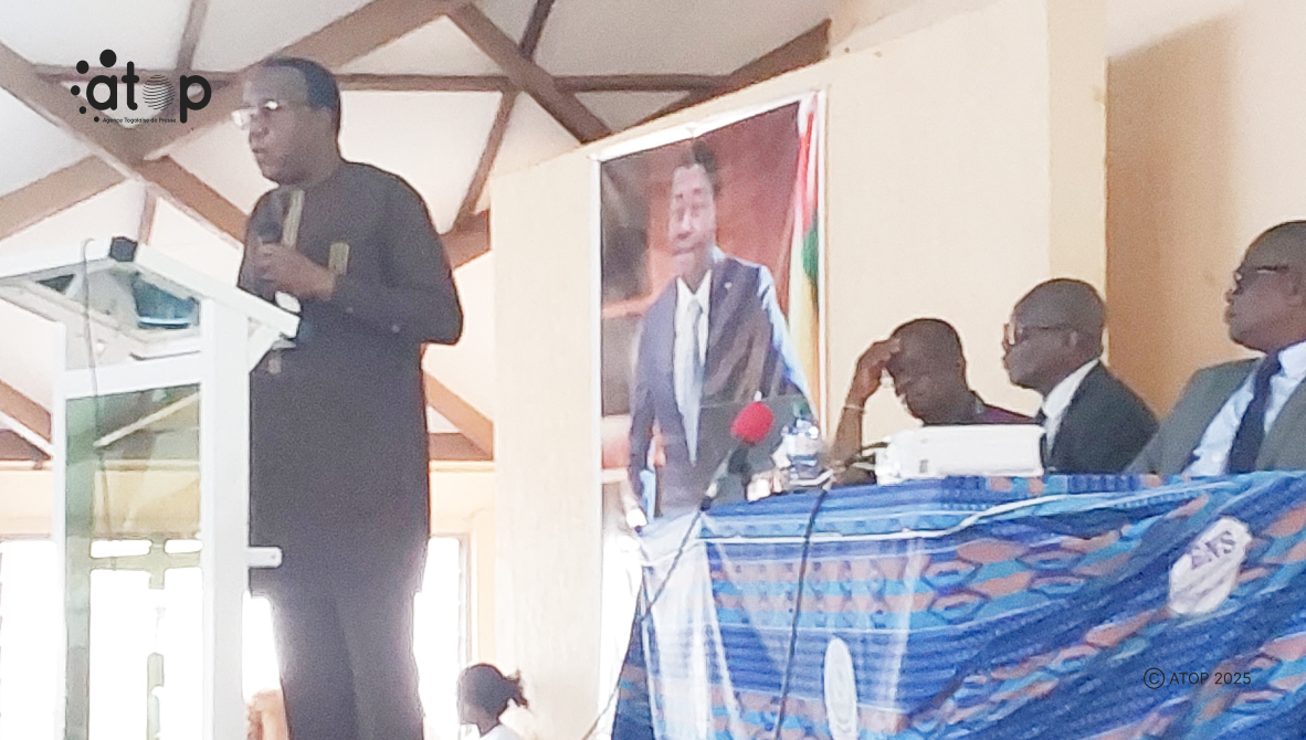 Ogou/conférence publique : le thème Gnassingbé Eyadéma, soldat et bâtisseur de l’armée togolaise, développe à Atakpamé 1 Oliver 2025 04 25T114334.410