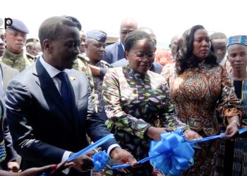 Ogou : Le Premier ministre Victoire Tomégah-Dogbé inaugure une usine de confection d’habillement militaire à Datcha