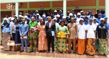 Tone/ projet « facilite de prévention dans le golfe de guinée » : des femmes vulnérables formées sur la méthodologie caisse de résilience ou « 3 cles » 1 PHOTO 6 Les participants a Dapaong