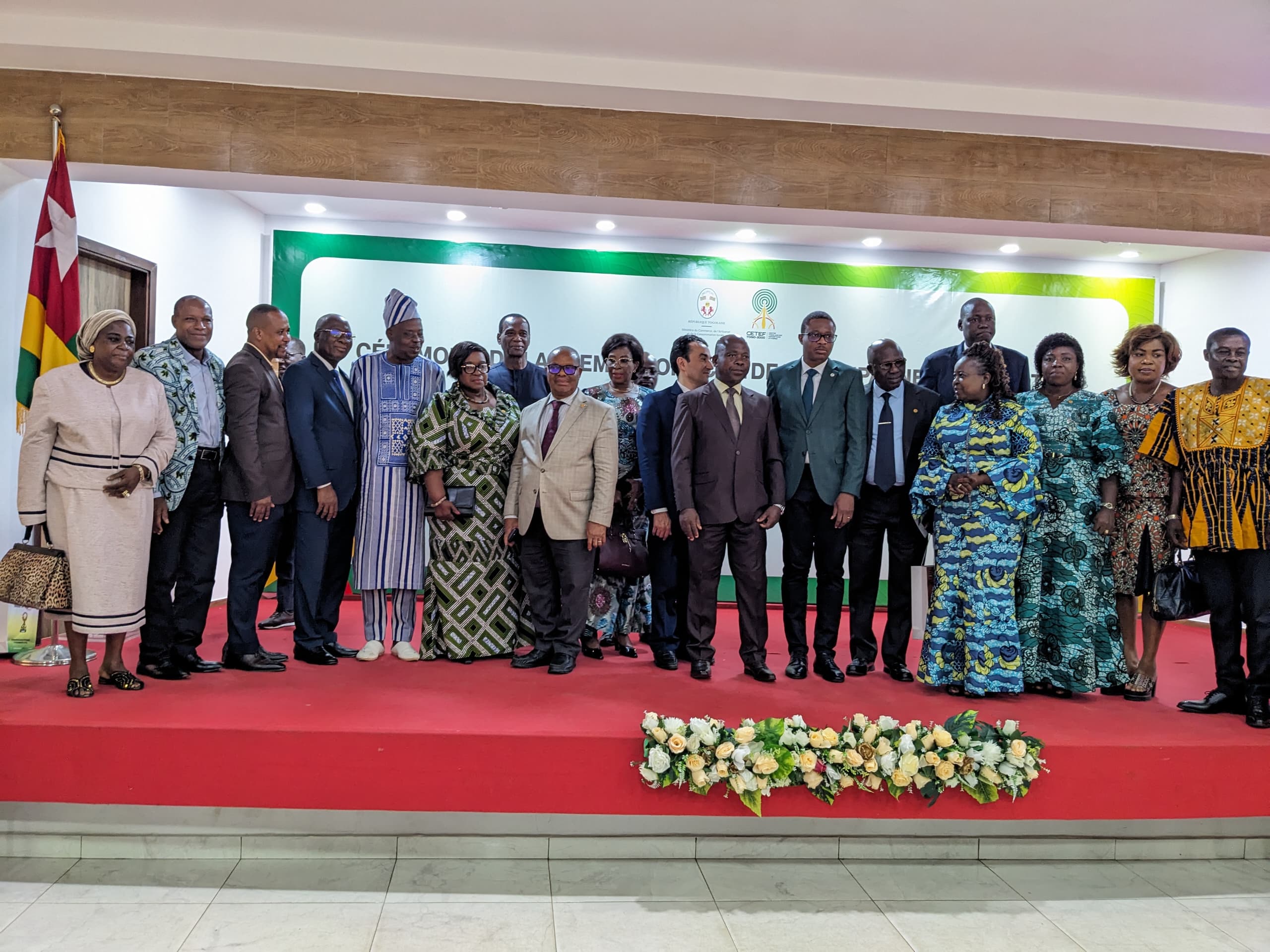 Les officiels au laancement