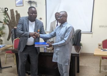 Agoe-nyivé/passation de service :  Kazandu Essohana passe la main au nouveau secrétaire général, Dossavi Ankou