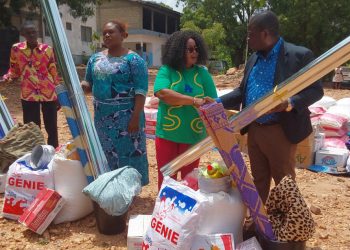 Social : Le préfet de l’Ogou lance la campagne régionale de distribution des vivres et non-vivres aux sinistrés des Plateaux