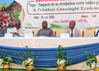 Tchaoudjo : Une conférence publique met en lumière les retombées de la révolution verte du père de la nation