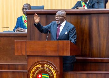 Jean-Lucien Kwassi Lagnon Savi de Tové, élu 1er président de la Ve République