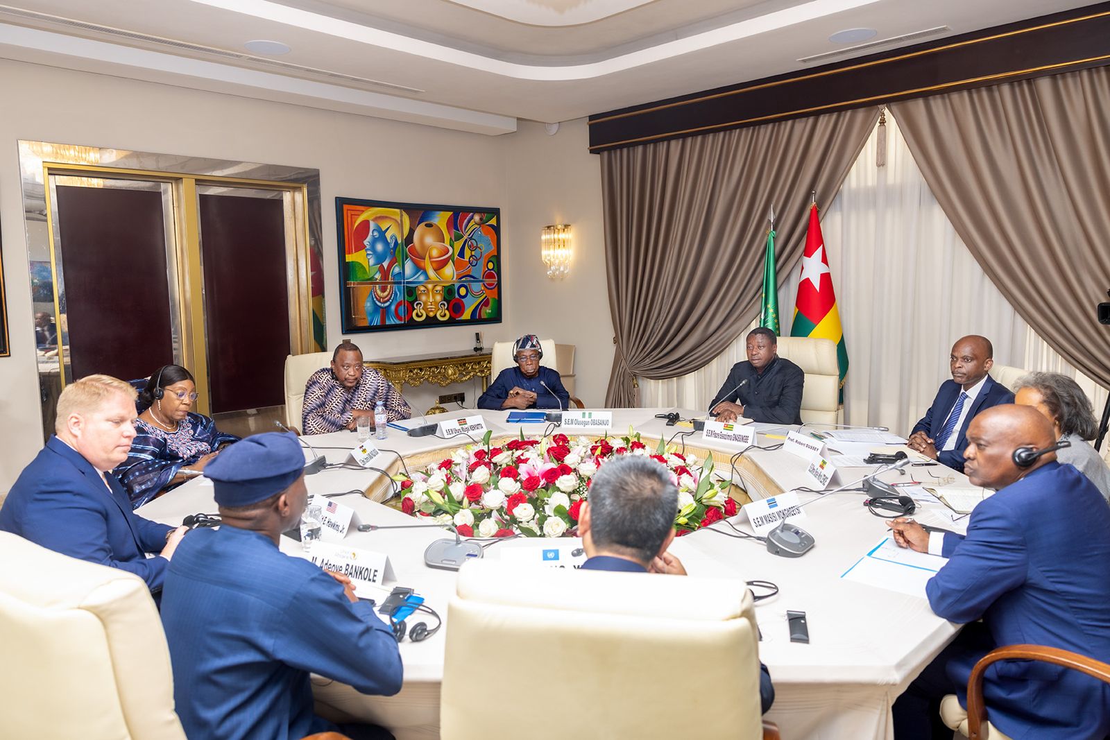Le médiateur de l’UA préside la première réunion avec le panel des facilitateurs dans la crise RDC/Rwanda 1 WhatsApp Image 2025 05 17 a 22.42.09 020d95d9