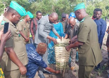 Tchamba :  340 plants mis en terre sur les berges du cours d’eau Bouh-Bouh
