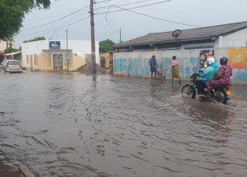 Société :  une forte pluie occasionne des dégâts matériels dans la capitale