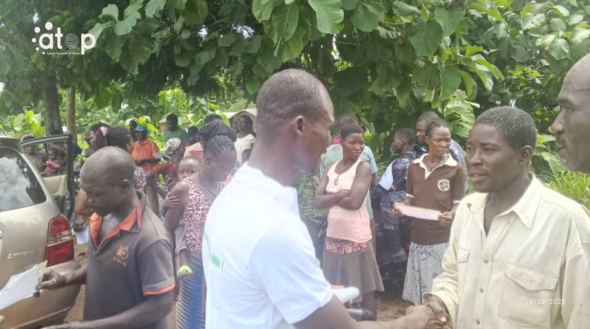 60 Les candidats de lUNT sur le terrain