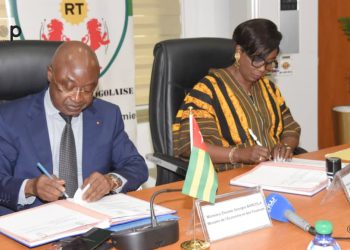 Le Togo signe un accord de partenariat avec le ministère de la Fonction publique du Gabon