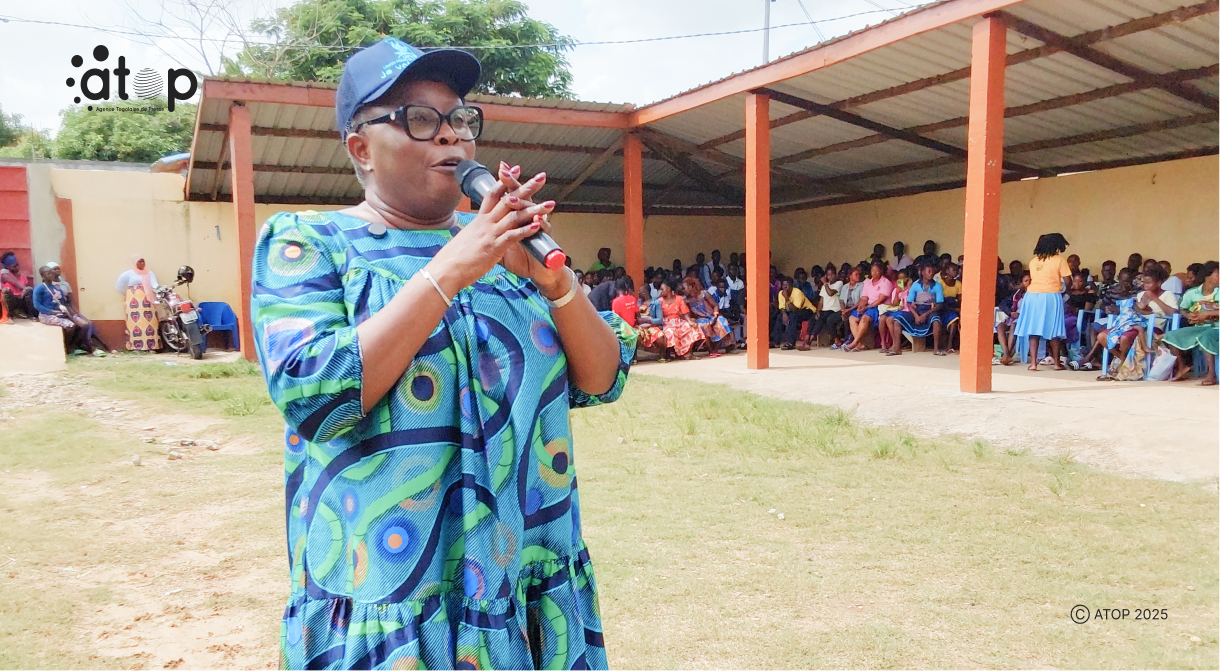 Ogou/municipales 2025 : Mme Kouigan mobilise les artisans d’Atakpamé autour de la vision du parti UNIR 1 Oliver 2025 07 10T160140.544