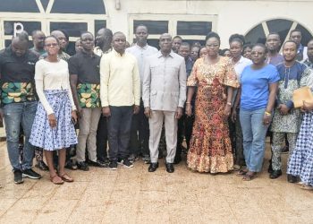 Agoè -nyivé / enroulement de la carte biométrique :  les agents d’appui formés