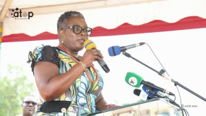 Mme Kuigan livrant son message