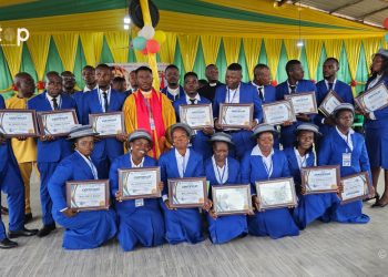 Avé/Religion : Dix-sept étudiants reçoivent des attestations pour sceller deux années de formation biblique