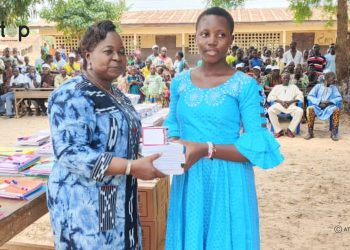Sotouboua/ éducation :  l’ONG cœur solidaire assure la rentrée scolaire à 300 élèves méritants et vulnérables
