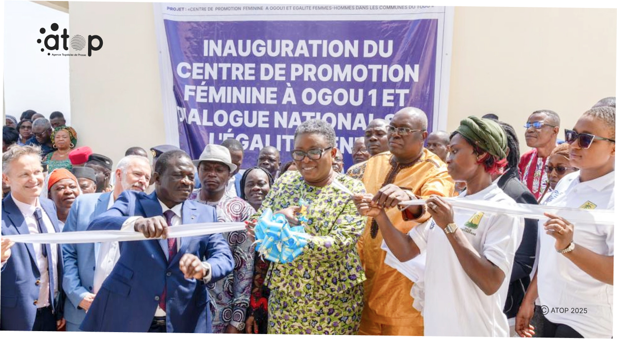 Inauguration dun centre de promotion feminine par la Presidente de la FCT