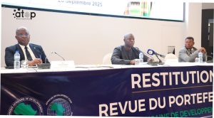 M. Akaya milieu lors de son allocution