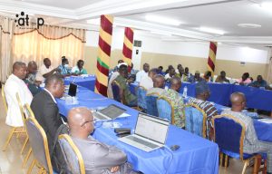 Tone/traitement et production des données d’état civil : les acteurs des Savanes renforcent leurs capacités à Dapaong 2 Agents d'état civil
