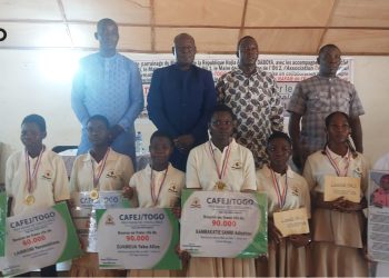 Oti/ 3e édition des prix RAFAB de l’excellence féminine : Les meilleures élèves primées