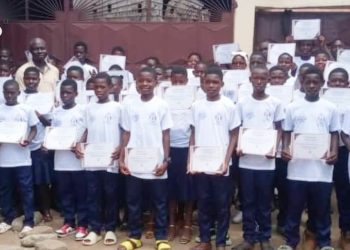 Haho/Session éducative au CDEJ la Grâce : Des certificats de fin de formation aux jeunes