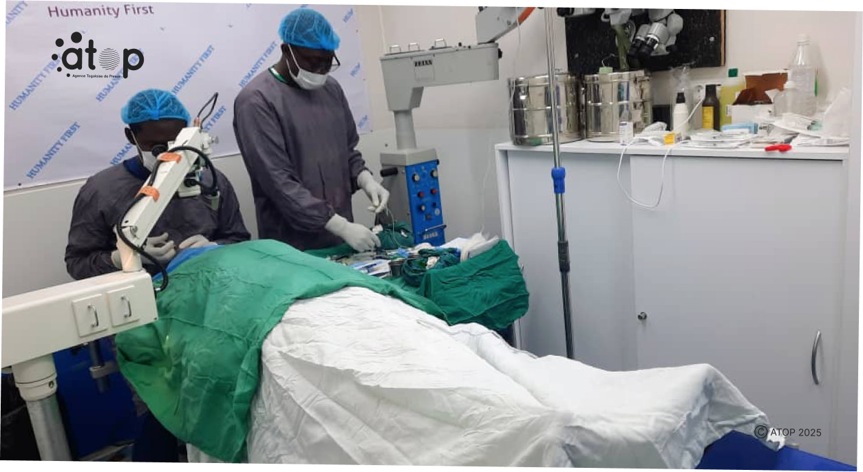 8 Un patient sur la table doperation