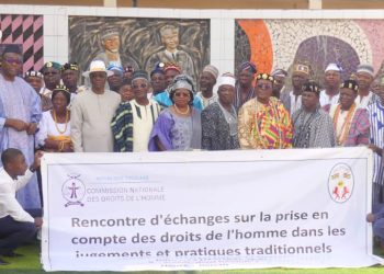 Tchaoudjo : Les chefs appelés à prendre en compte les droits de l’homme dans les jugements traditionnels