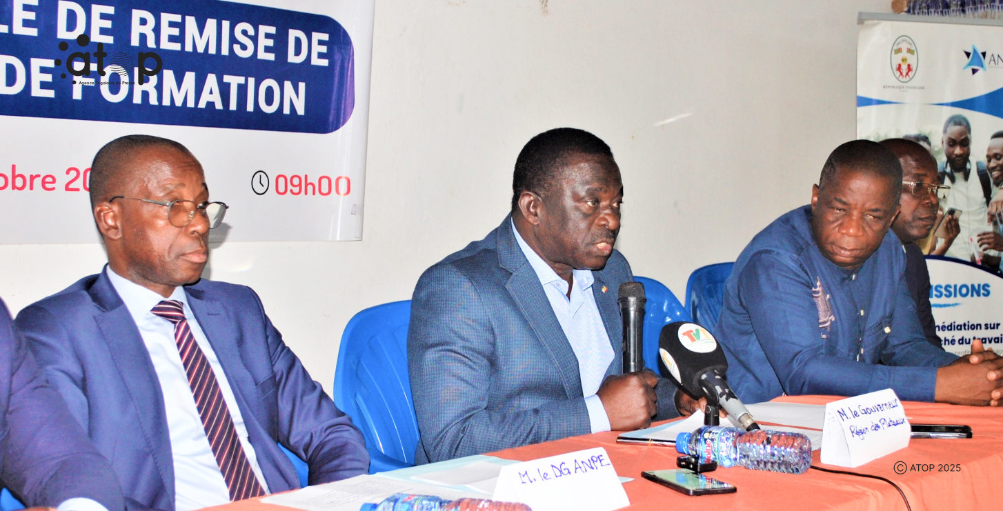 Kloto/Mécanisation agricole et promotion de l’emploi des jeunes : 50 jeunes formés en conduite de tracteurs reçoivent leurs certificats 1 Oliver 2025 10 09T134810.151