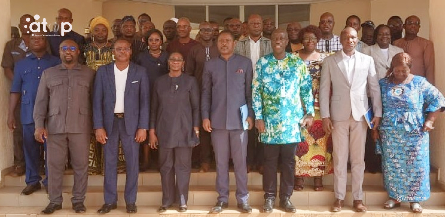 55 Les officiels au lancement de la campagne