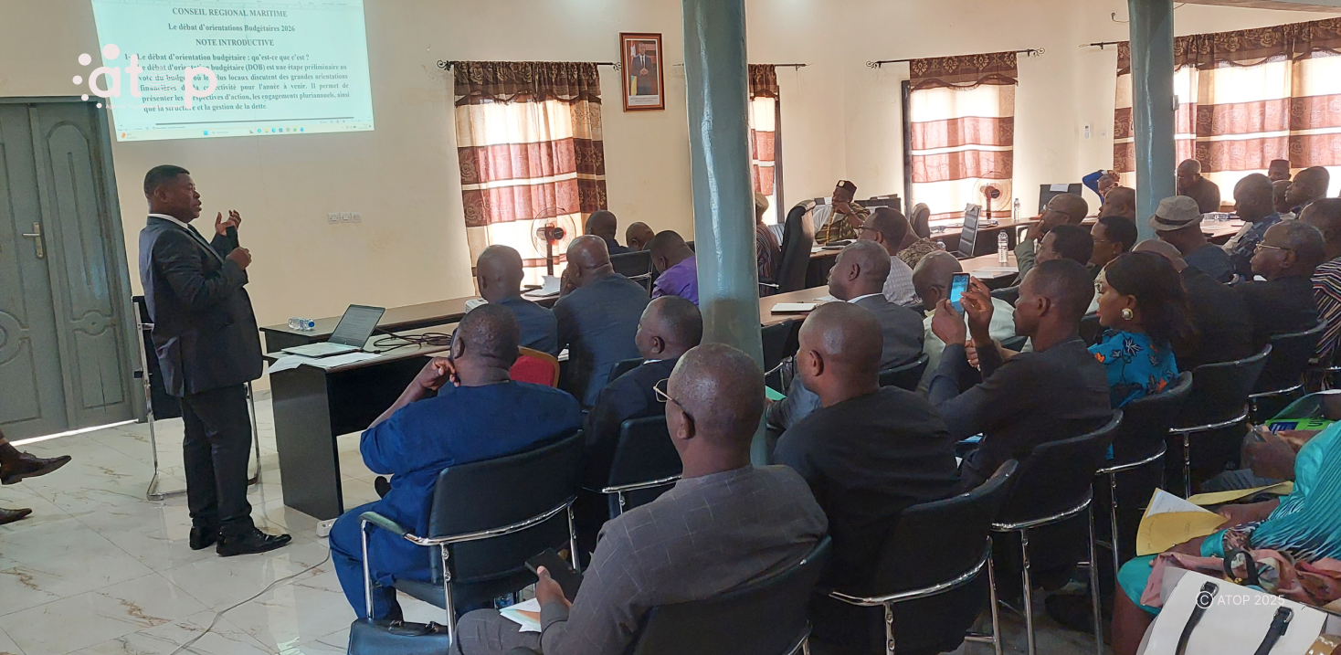 8 Le president Edoh Komlan explique le debat dorientation budgetaire