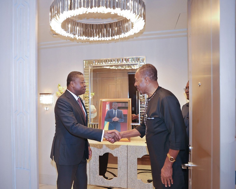 Le President du Conseil avec Dr Kammogne Fokam
