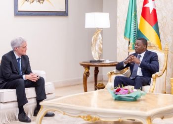 Forum Royaume Uni-Afrique francophone : Ben Coleman félicite le Président du Conseil pour sa participation remarquable
