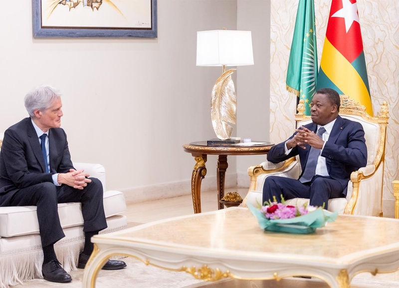 Le President du Conseil avec M. John Marshall