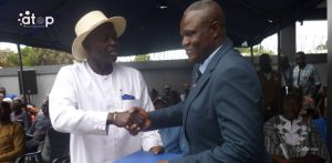 Anié 1, passation entre Atara T'faraba et Ayena Kwami maire entrant