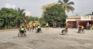 Les joueurs de basket Ball