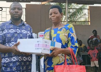 Fêtes de fin d’année : l’ONG EQUI-NAT assiste 4000 ménages vulnérables de Zio en kits alimentaires