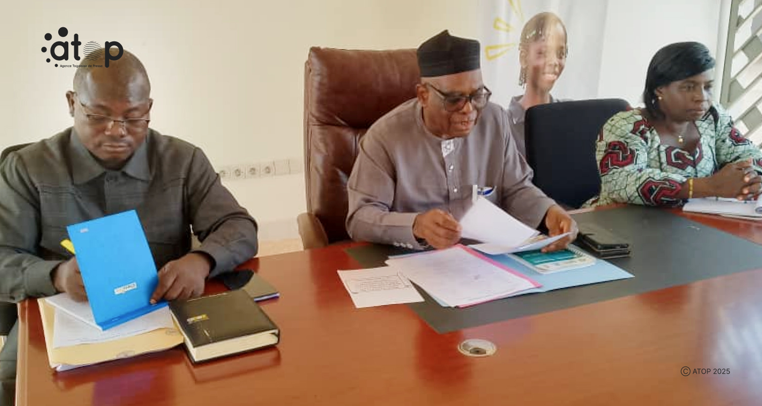 Binah/4ème session ordinaire de l’année 2025 : Le budget primitif exercice 2026 de la commune binah 1 adopté à 142.985.009 FCFA 1 9 Le prefet Ataba milieu placant son mot