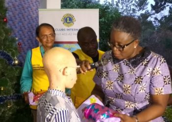 Ogou/Fête de Noël :  Le Lions Club Atakpamé Éveil donne la joie aux enfants handicapés