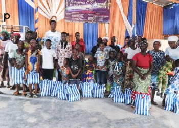 Social/fete de noël : l’association « Assonouti » vient au secours des enfants orphelins et femmes veuves
