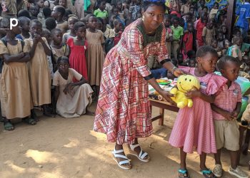 Agoè-Nyivé : ASEVA offre des cadeaux de noël aux enfants du jardin de Kohé